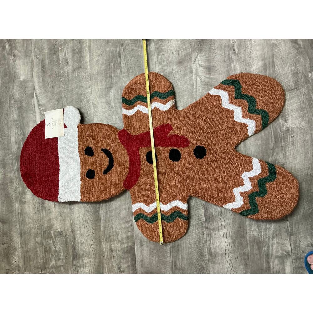 4ft Holiday Gingerbread Man Rug - Picture 2 of 5